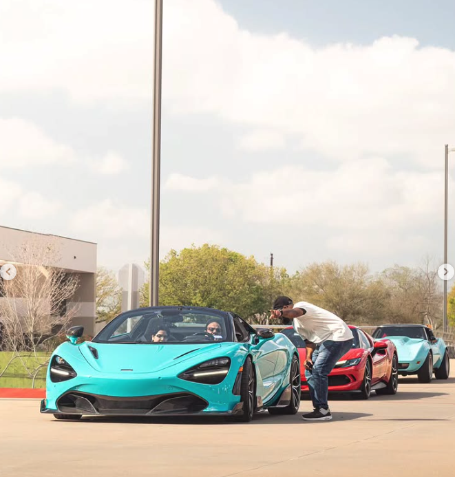 Cars N Chai McLaren